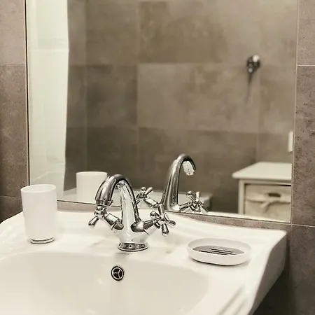 Apartment Family Hel